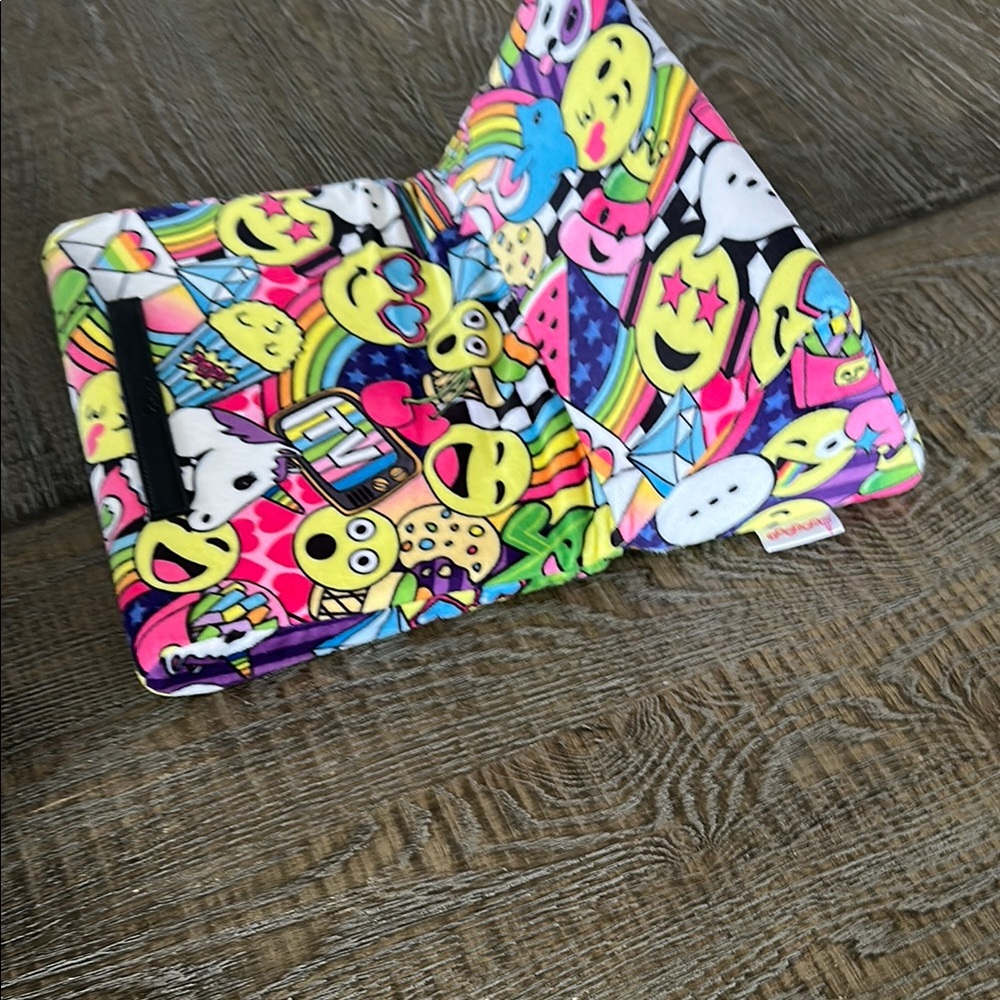 Fun Tablet pillow - Picture 4 of 12